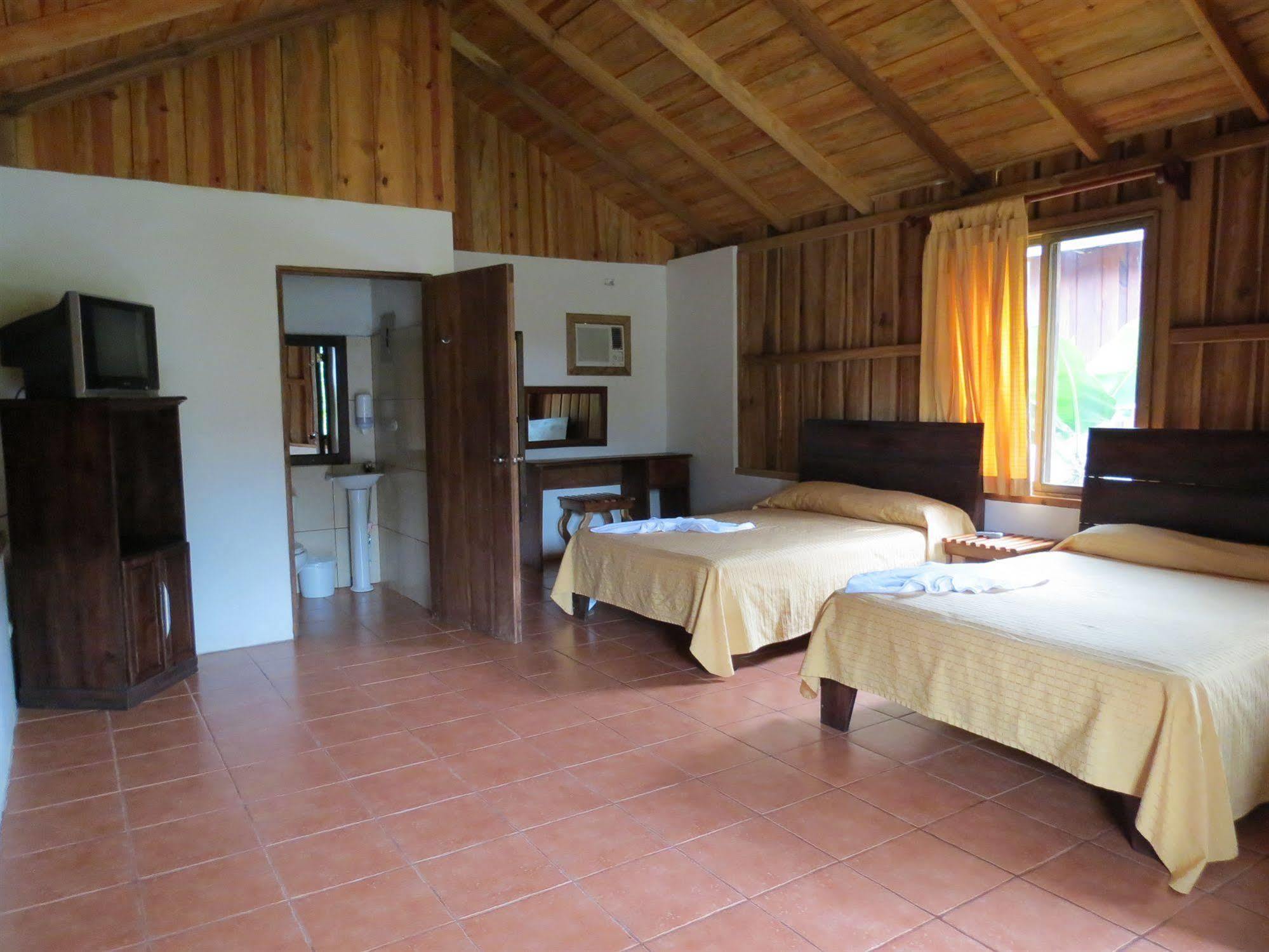 Hotel Arenal Montechiari Ла Фортуна Экстерьер фото