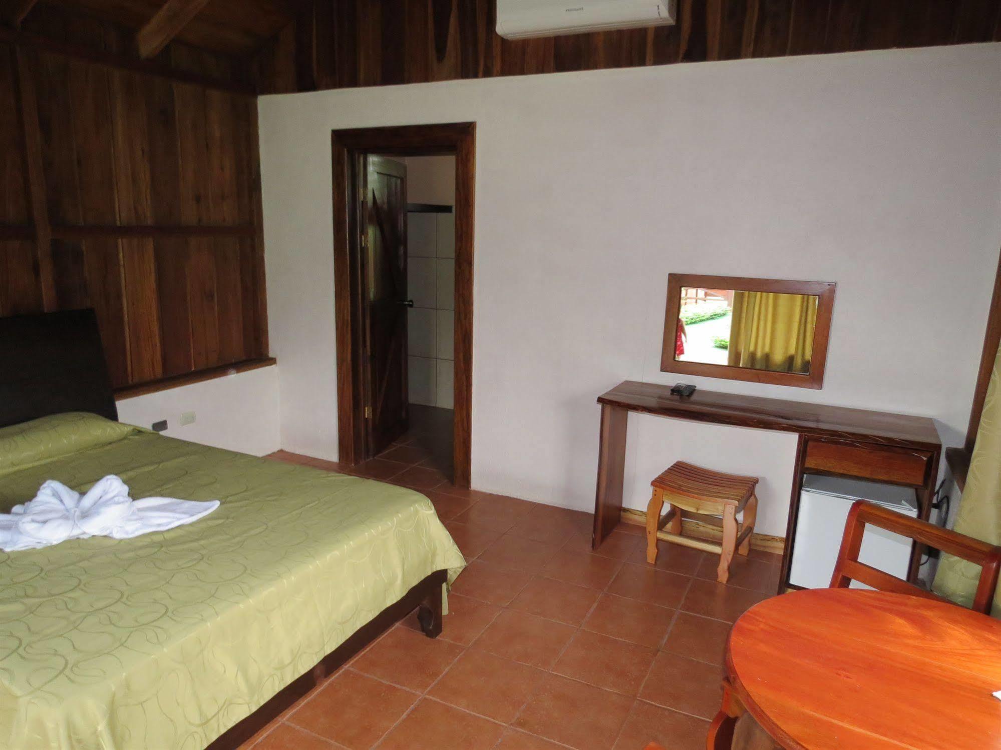 Hotel Arenal Montechiari Ла Фортуна Экстерьер фото