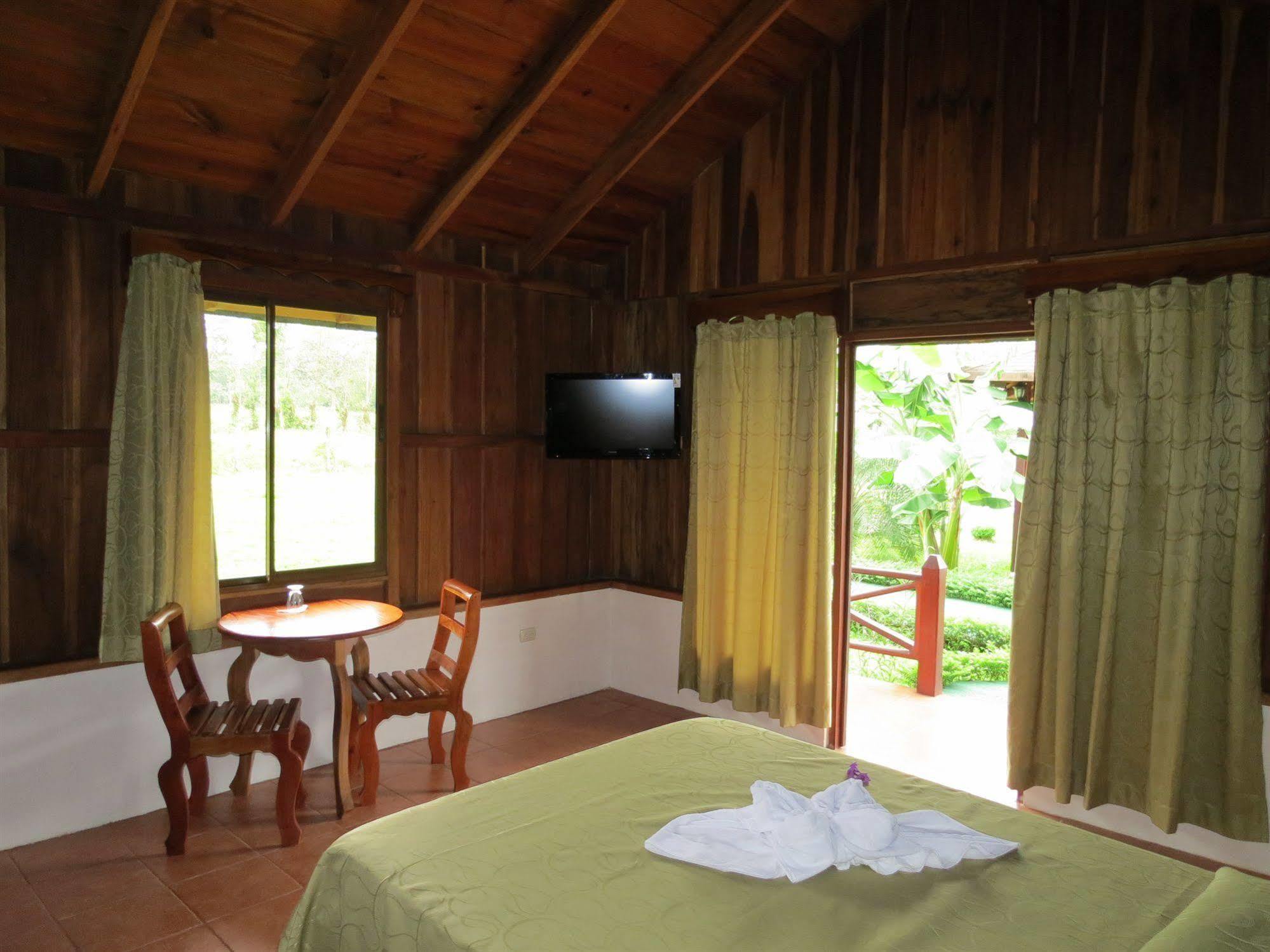 Hotel Arenal Montechiari Ла Фортуна Экстерьер фото