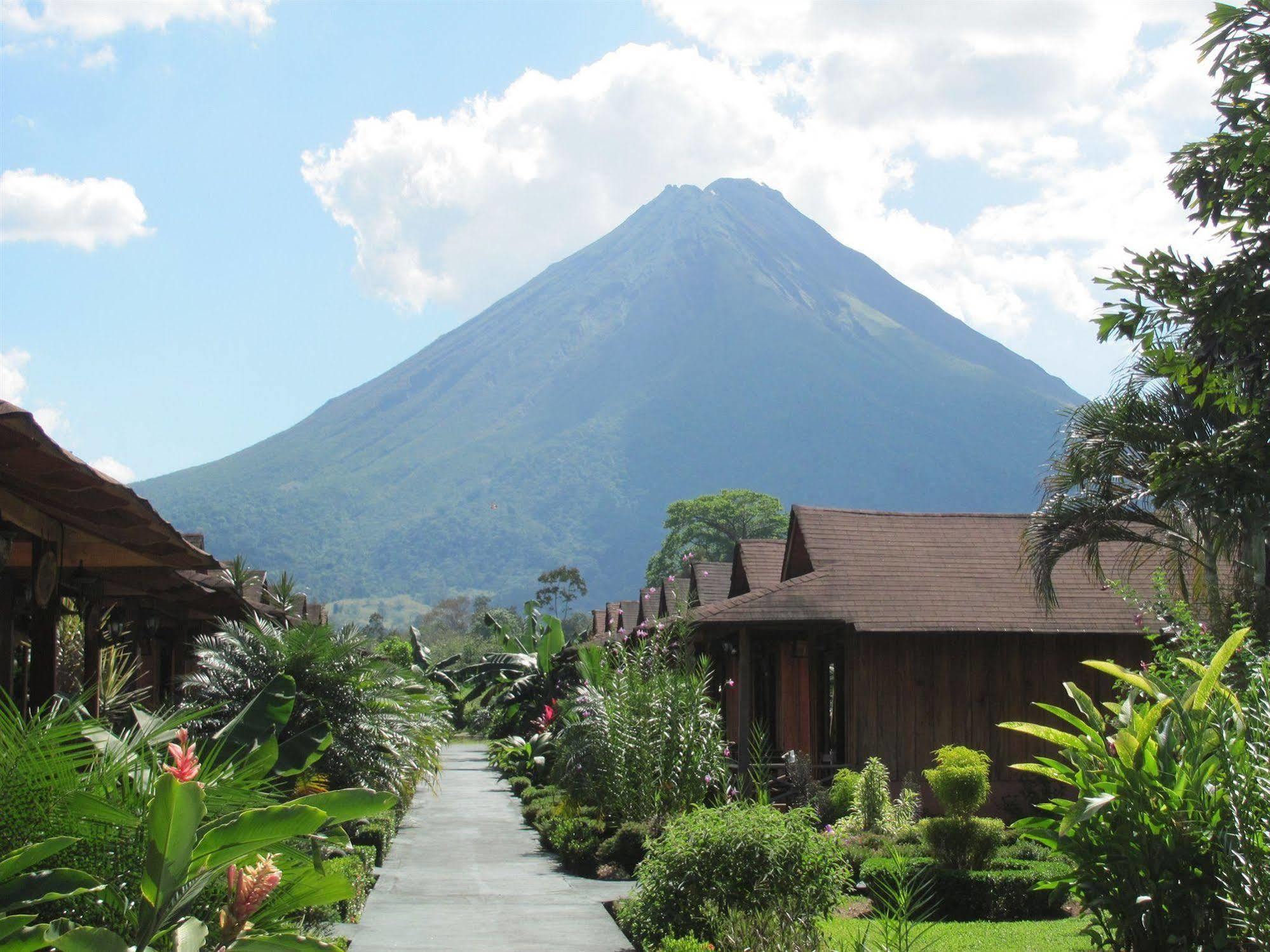 Hotel Arenal Montechiari Ла Фортуна Экстерьер фото