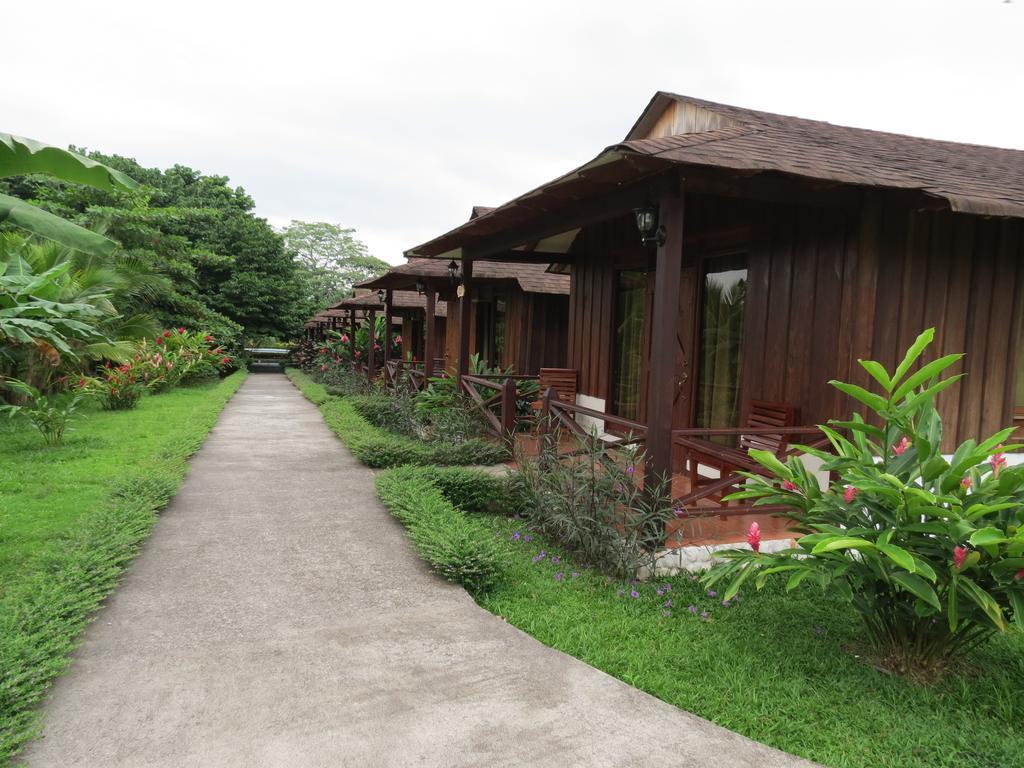 Hotel Arenal Montechiari Ла Фортуна Экстерьер фото